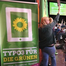 TYPO3-Grüne: Banner am Rande eines Bundesparteitags von Bündnis 90/Die Grünen 